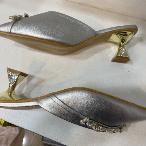 Ladies heel silver