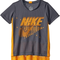 Kids Nike T-shirt